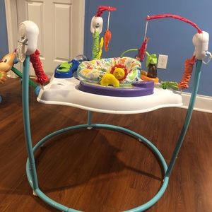 Baby bouncer